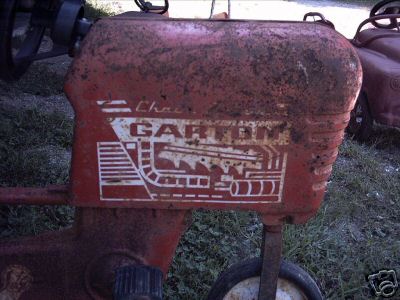 garton-pedal tractor.JPG